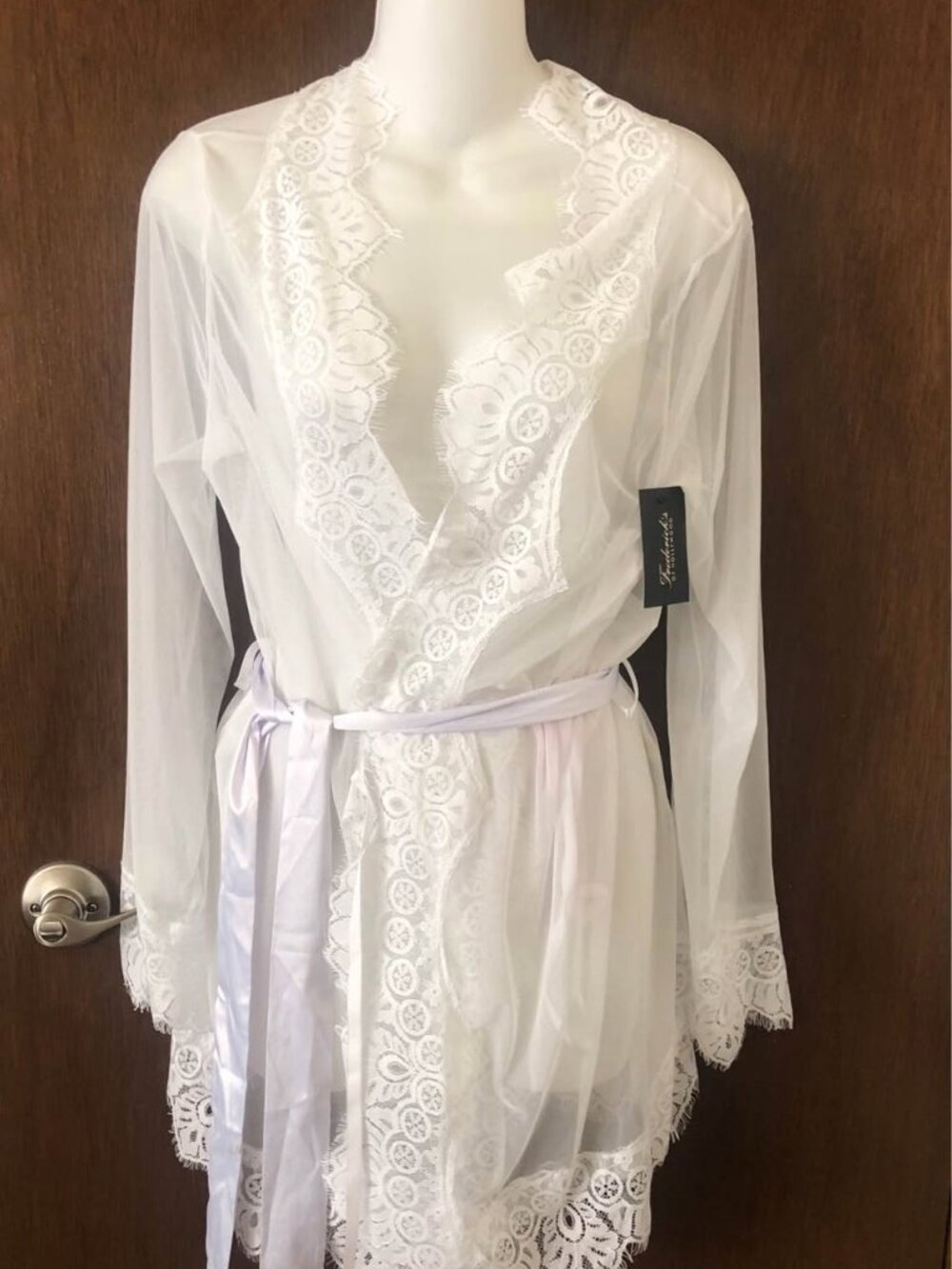 Frederick's of Hollywood Stephanie Sheer Lace Robe Thong Set White 1x/2x   NWT